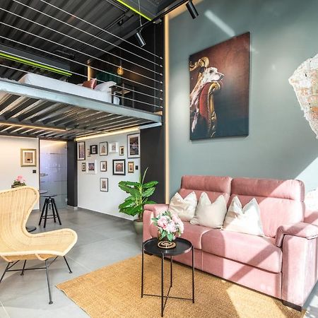 Encantador Loft A Un Paso Del Rio Turia Valencia Exterior photo